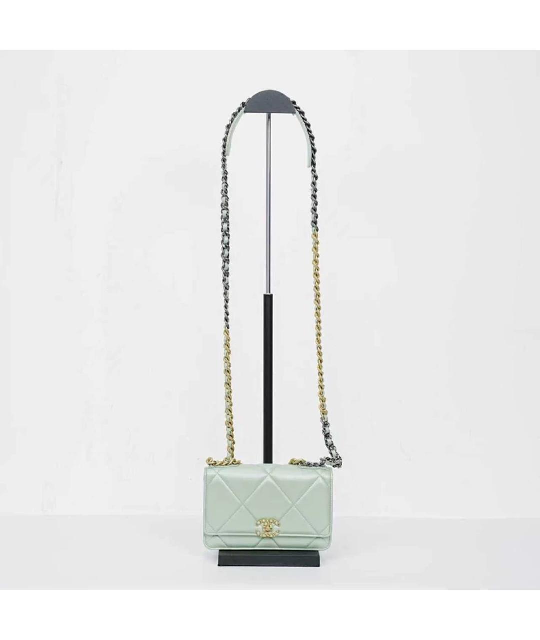 CHANEL Зеленая кожаная сумка с короткими ручками, фото 6