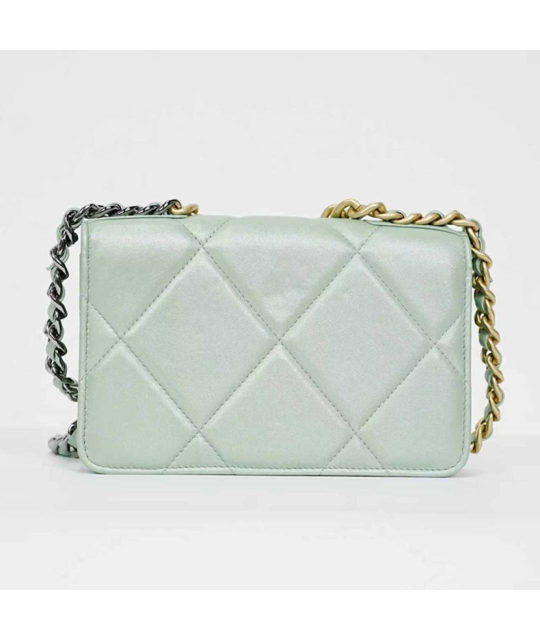 CHANEL Зеленая кожаная сумка с короткими ручками, фото 4