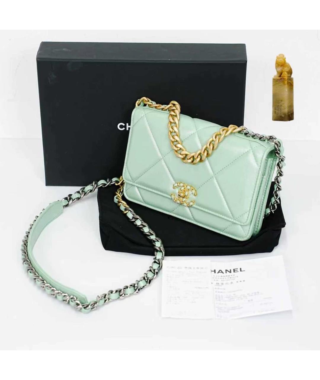CHANEL Зеленая кожаная сумка с короткими ручками, фото 2