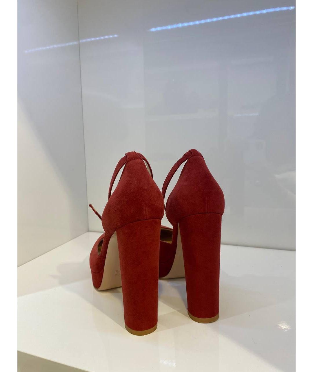 GIANVITO ROSSI Красные замшевые туфли, фото 3