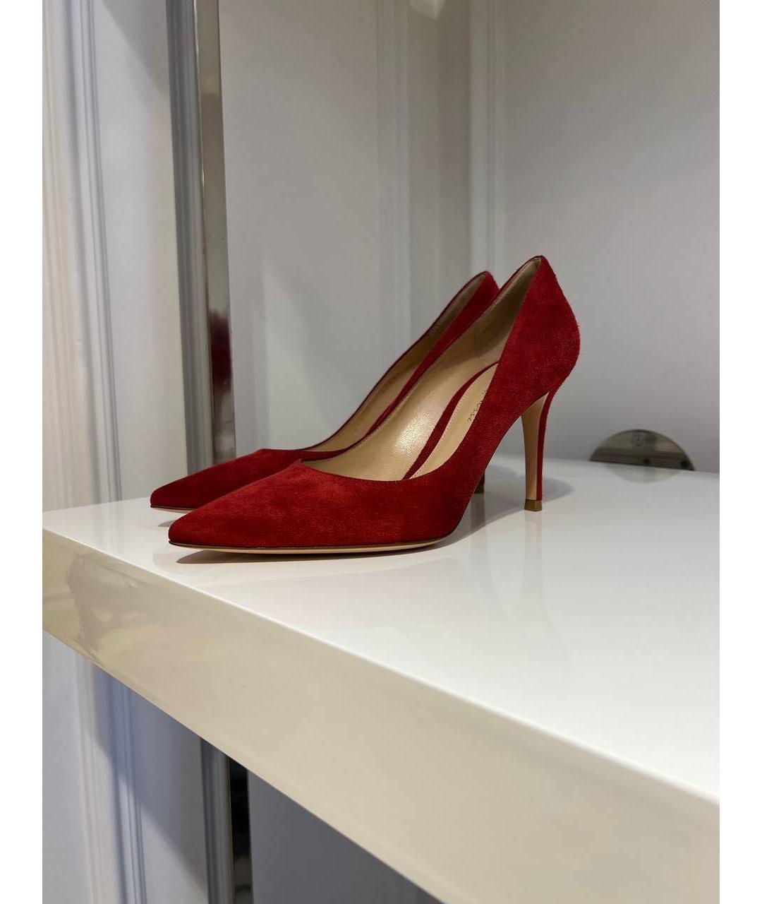 GIANVITO ROSSI Красные замшевые туфли, фото 4