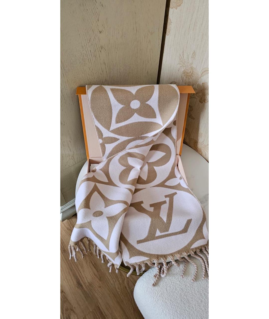 LOUIS VUITTON Бежевый шерстяной шарф, фото 2
