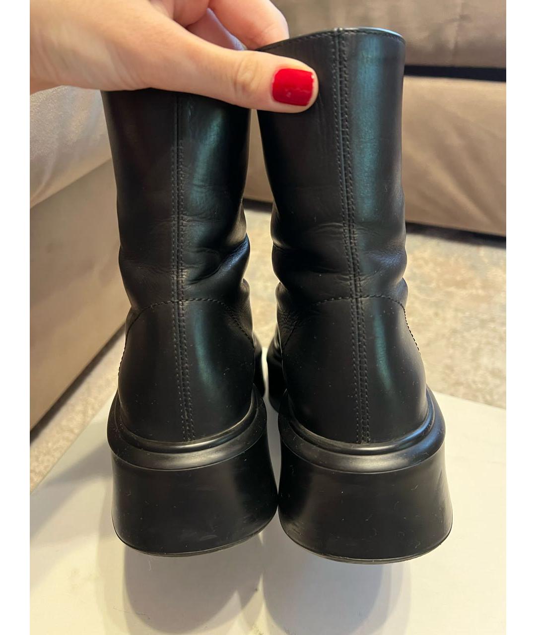 THE ROW Черные кожаные ботинки, фото 4
