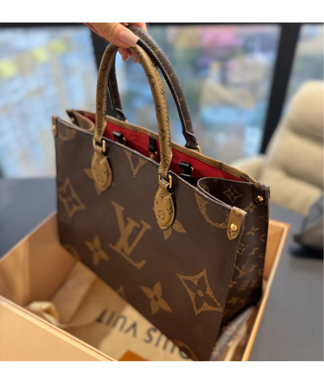 LOUIS VUITTON Коричневая сумка с короткими ручками, фото 2