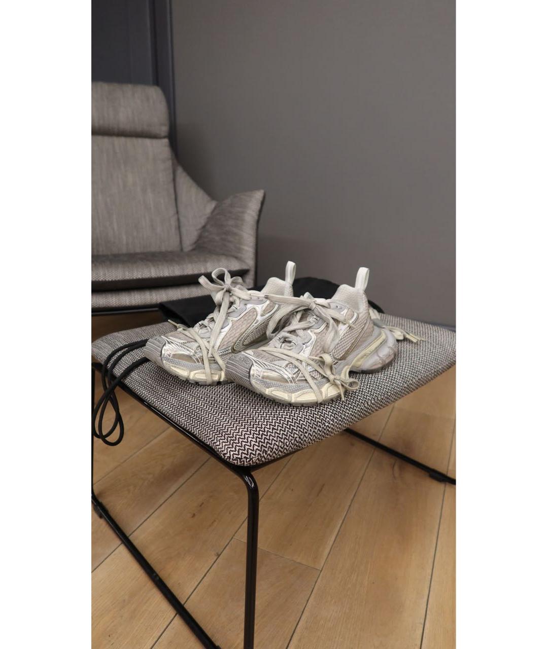 BALENCIAGA Бежевые кожаные кроссовки, фото 2