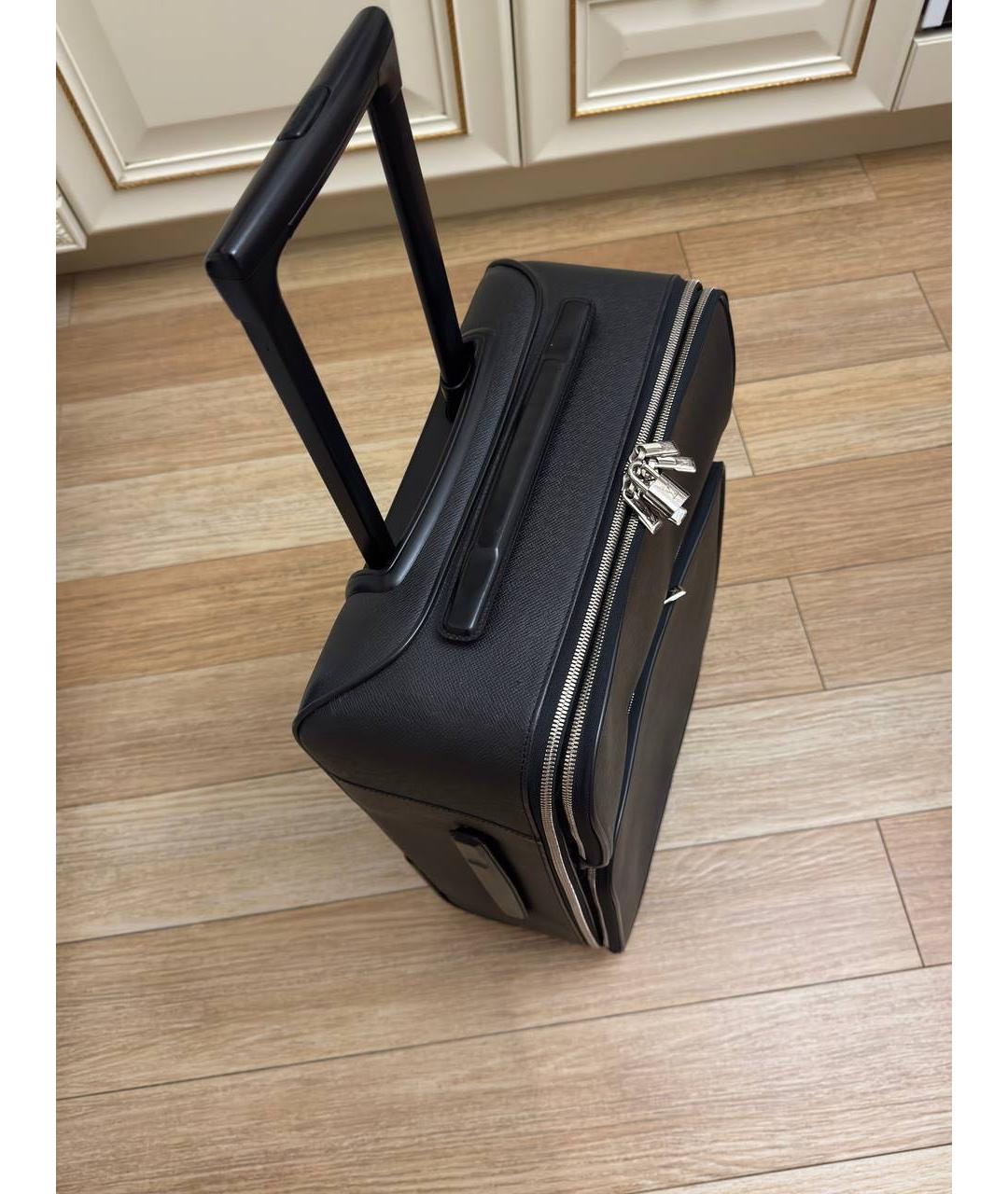 LOUIS VUITTON Черный кожаный чемодан, фото 2