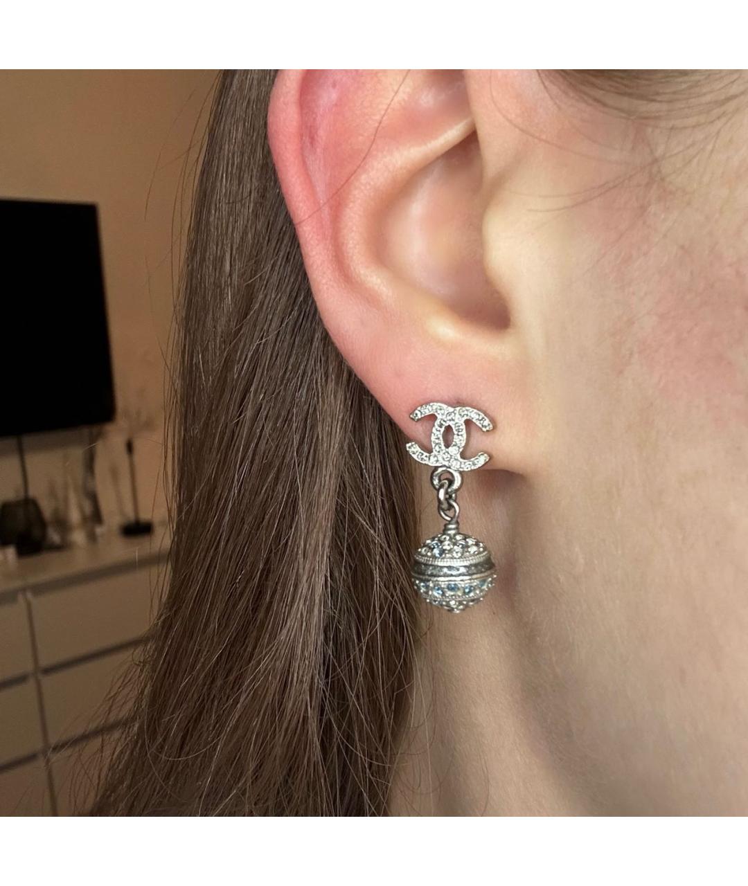 CHANEL Серебряные металлические серьги, фото 4