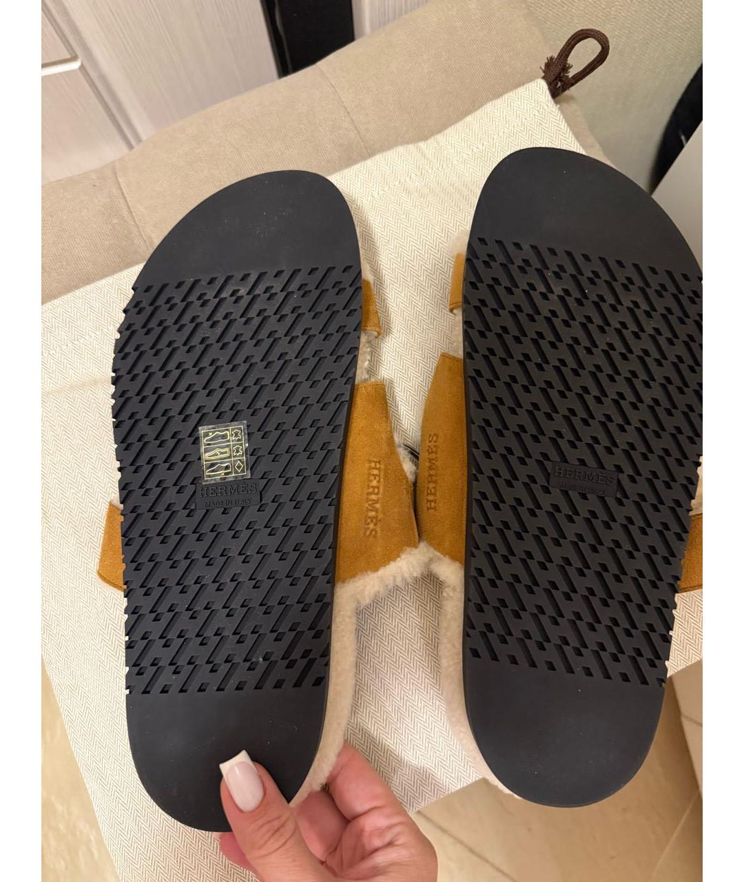 HERMES Бежевые замшевые шлепанцы, фото 6