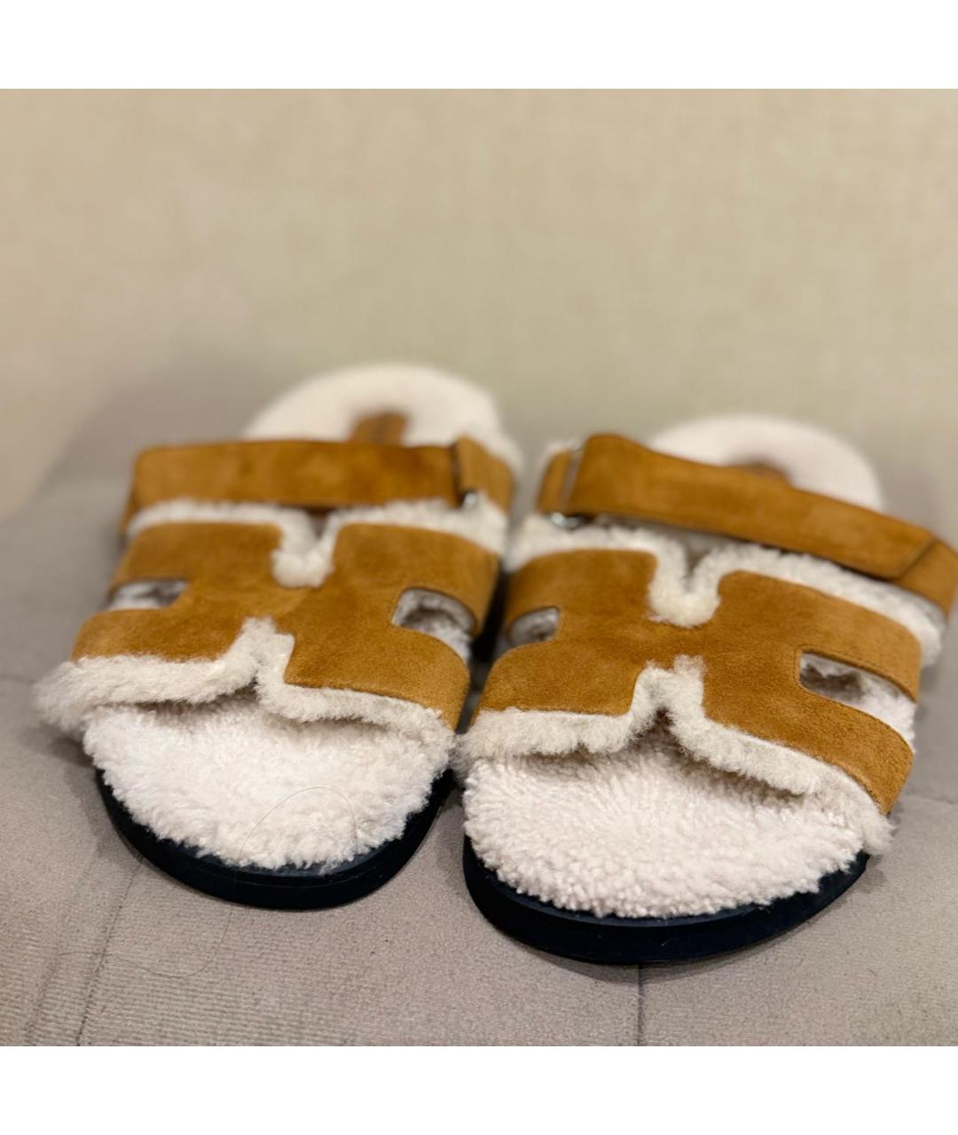 HERMES Бежевые замшевые шлепанцы, фото 2