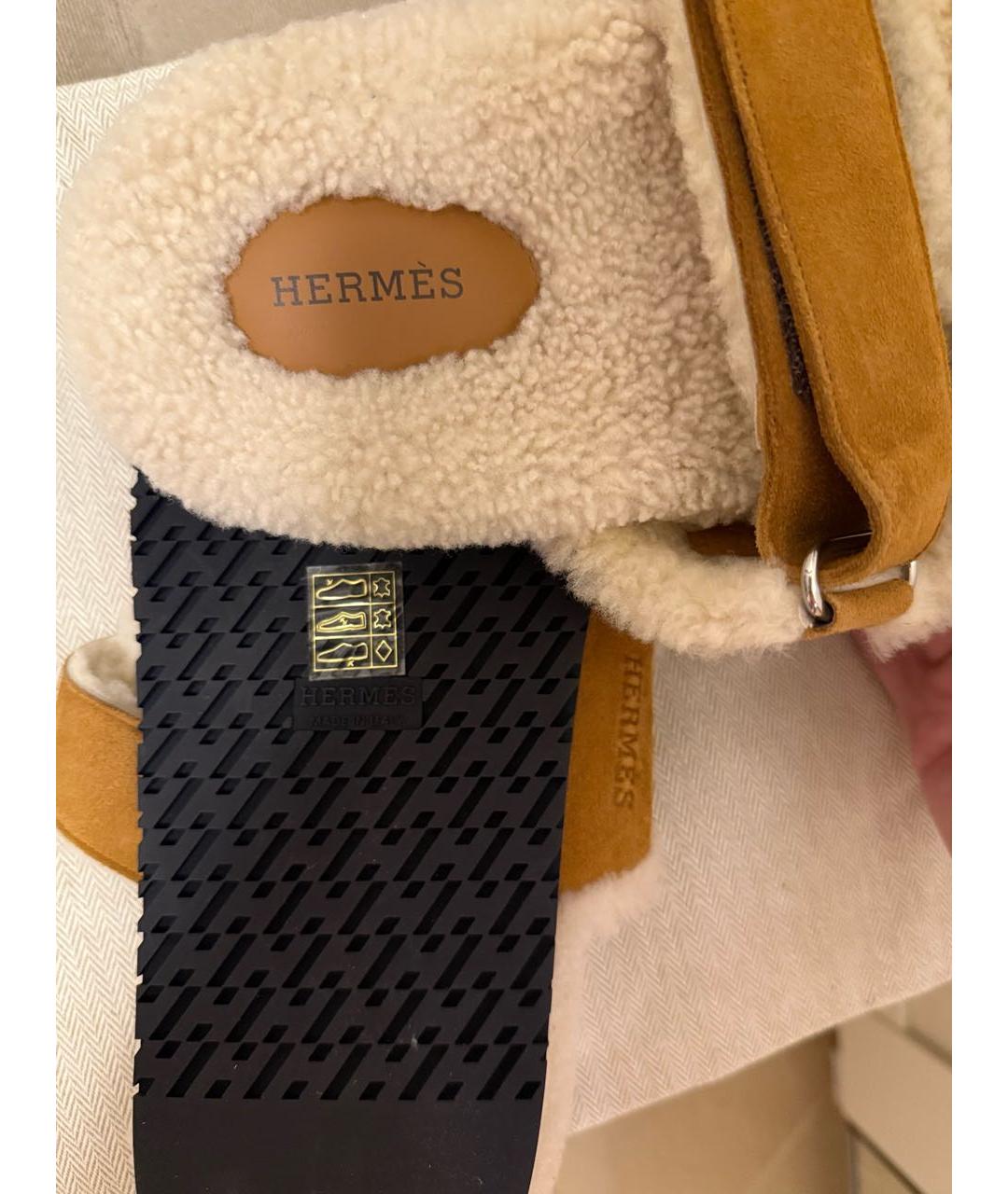 HERMES Бежевые замшевые шлепанцы, фото 7