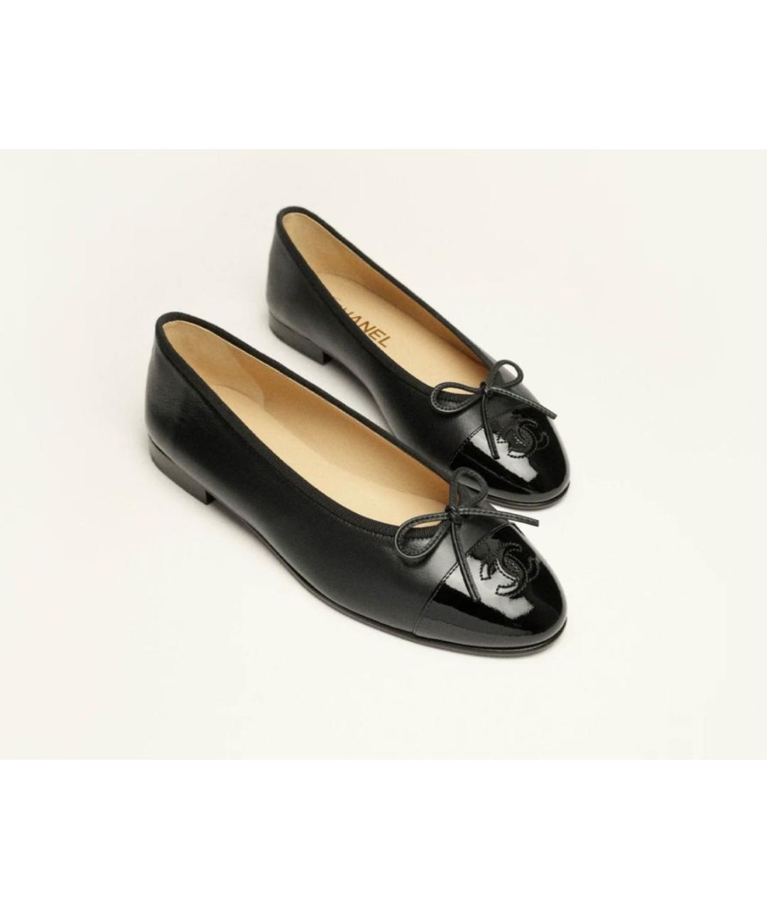 CHANEL Черные кожаные балетки, фото 2
