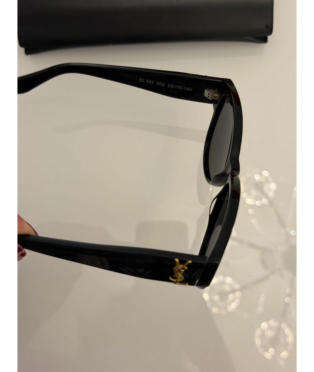 YVES SAINT LAURENT BEAUTY Черные пластиковые солнцезащитные очки, фото 5