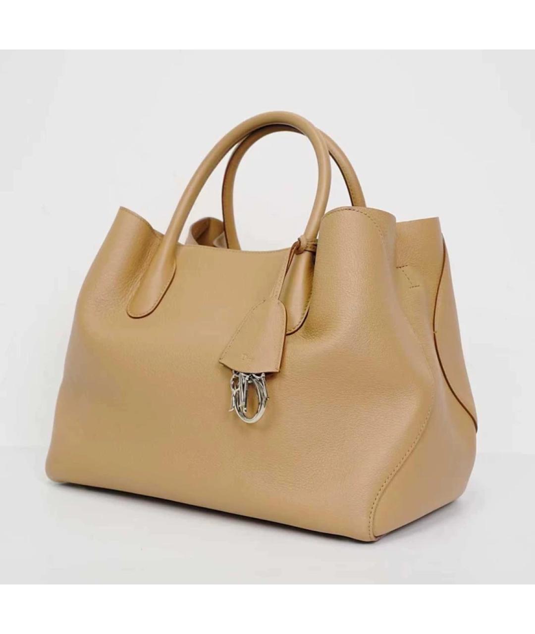 CHRISTIAN DIOR Бежевая кожаная сумка тоут, фото 2