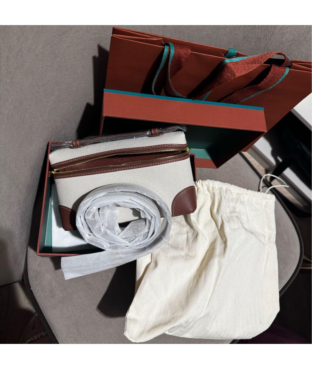 LORO PIANA Белая кожаная сумка через плечо, фото 5