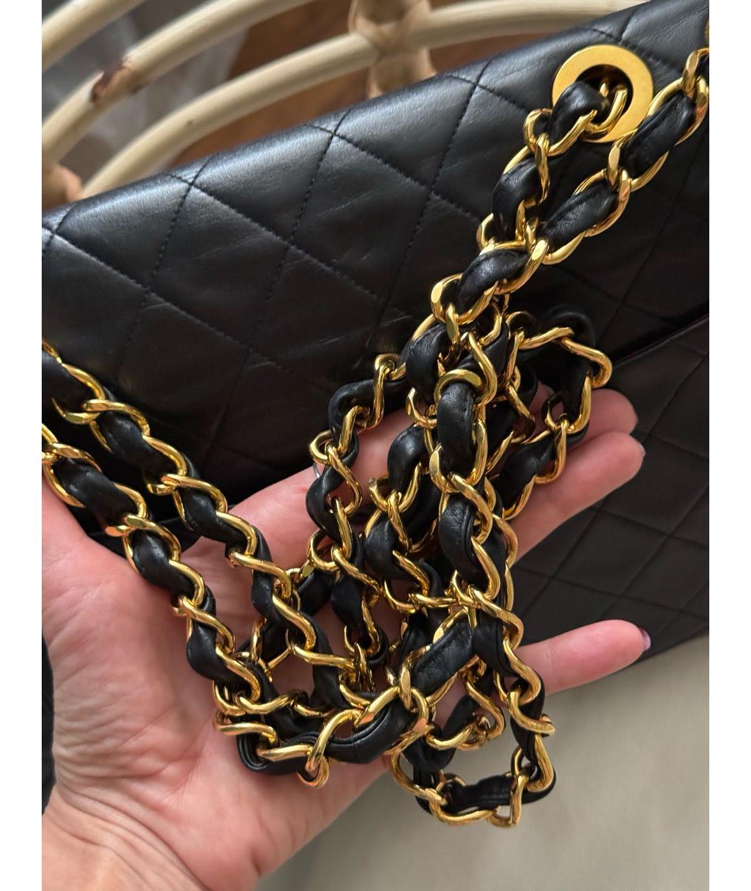 CHANEL Черная кожаная сумка через плечо, фото 4