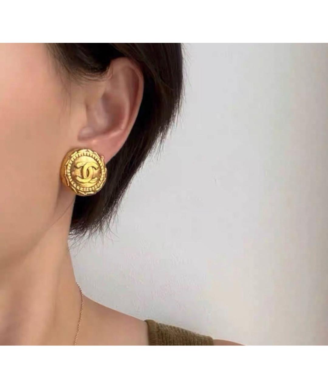 CHANEL Золотые позолоченные клипсы, фото 8