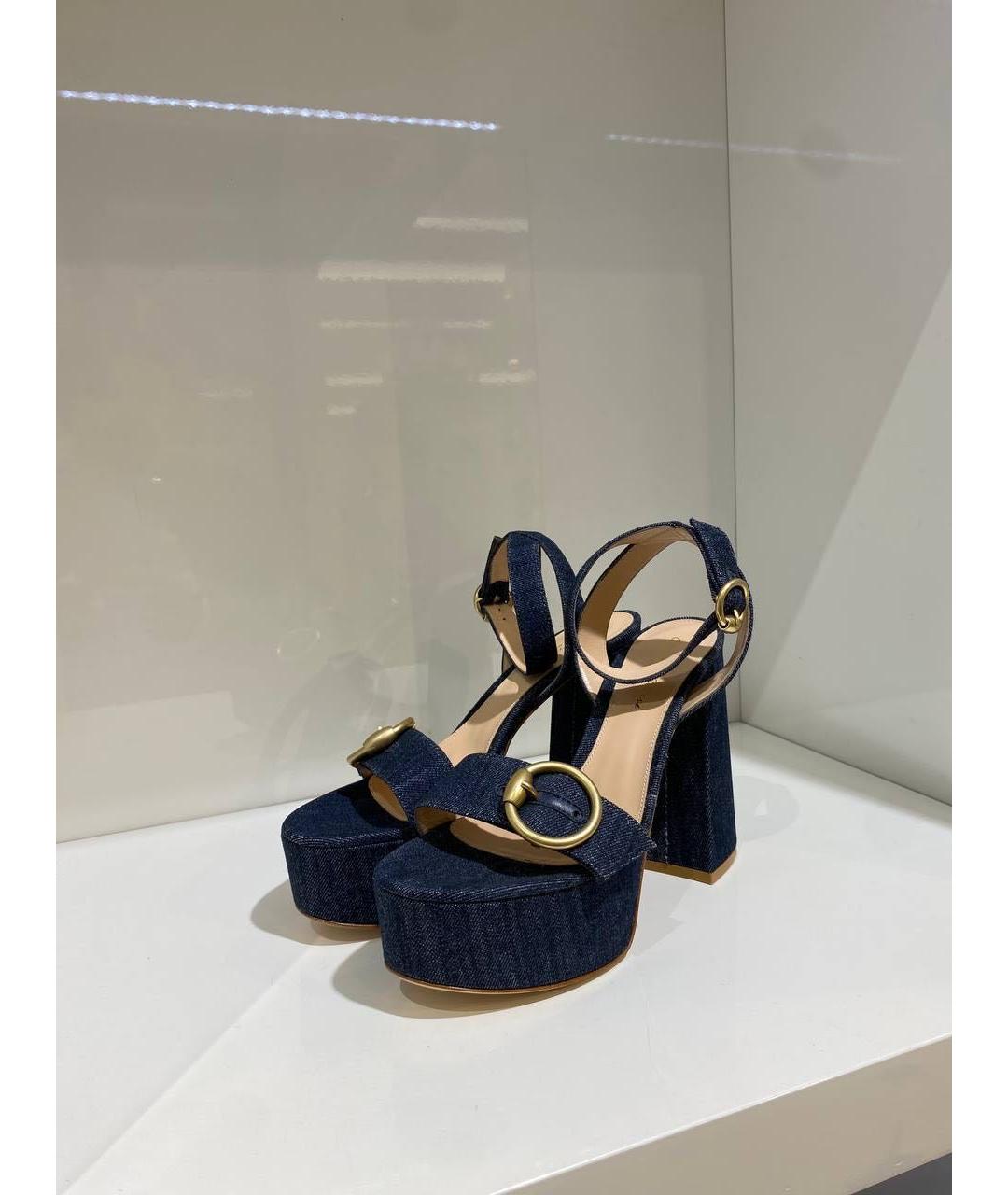 GIANVITO ROSSI Темно-синие текстильные босоножки, фото 2