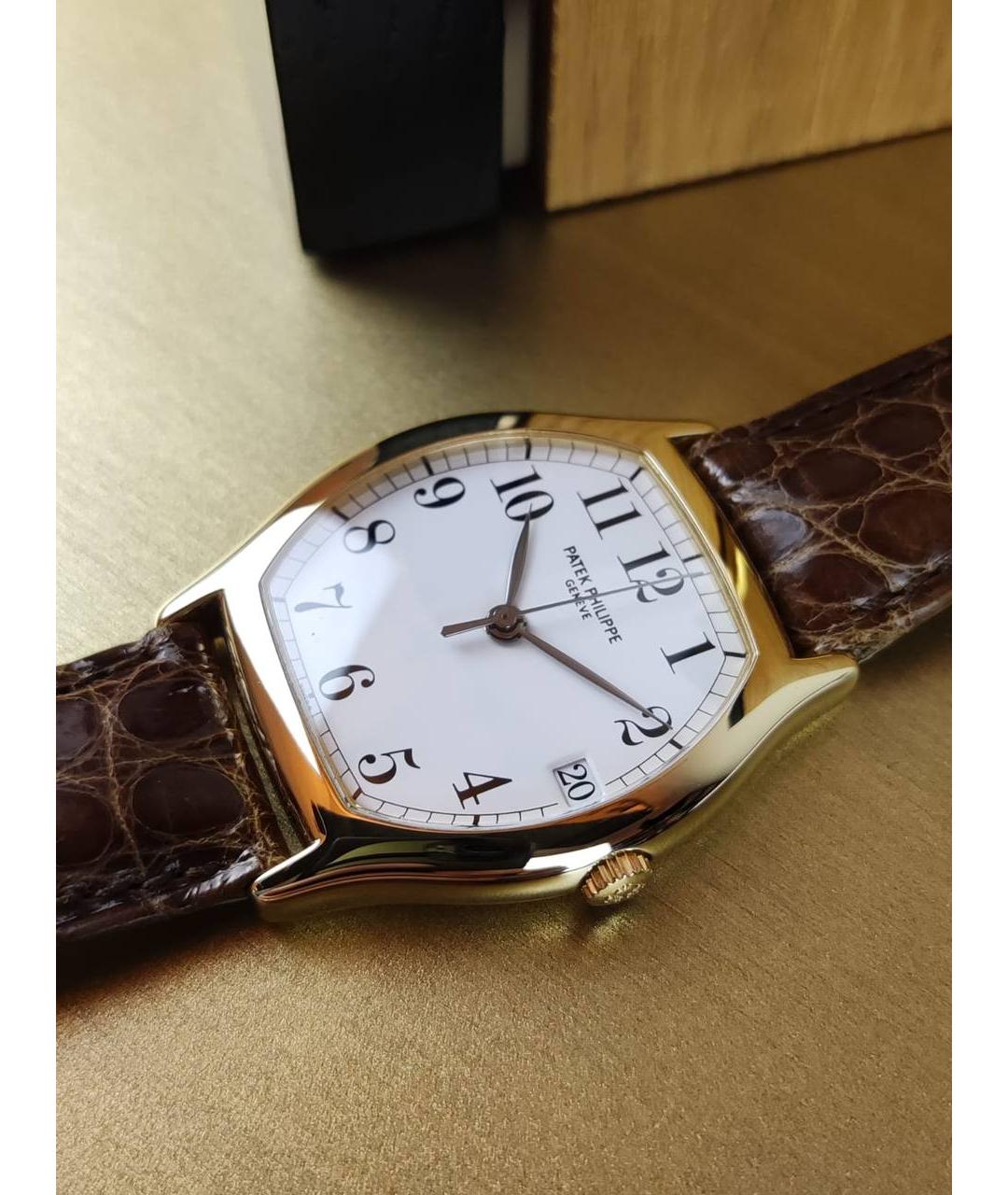 PATEK PHILIPPE Золотые часы из желтого золота, фото 3