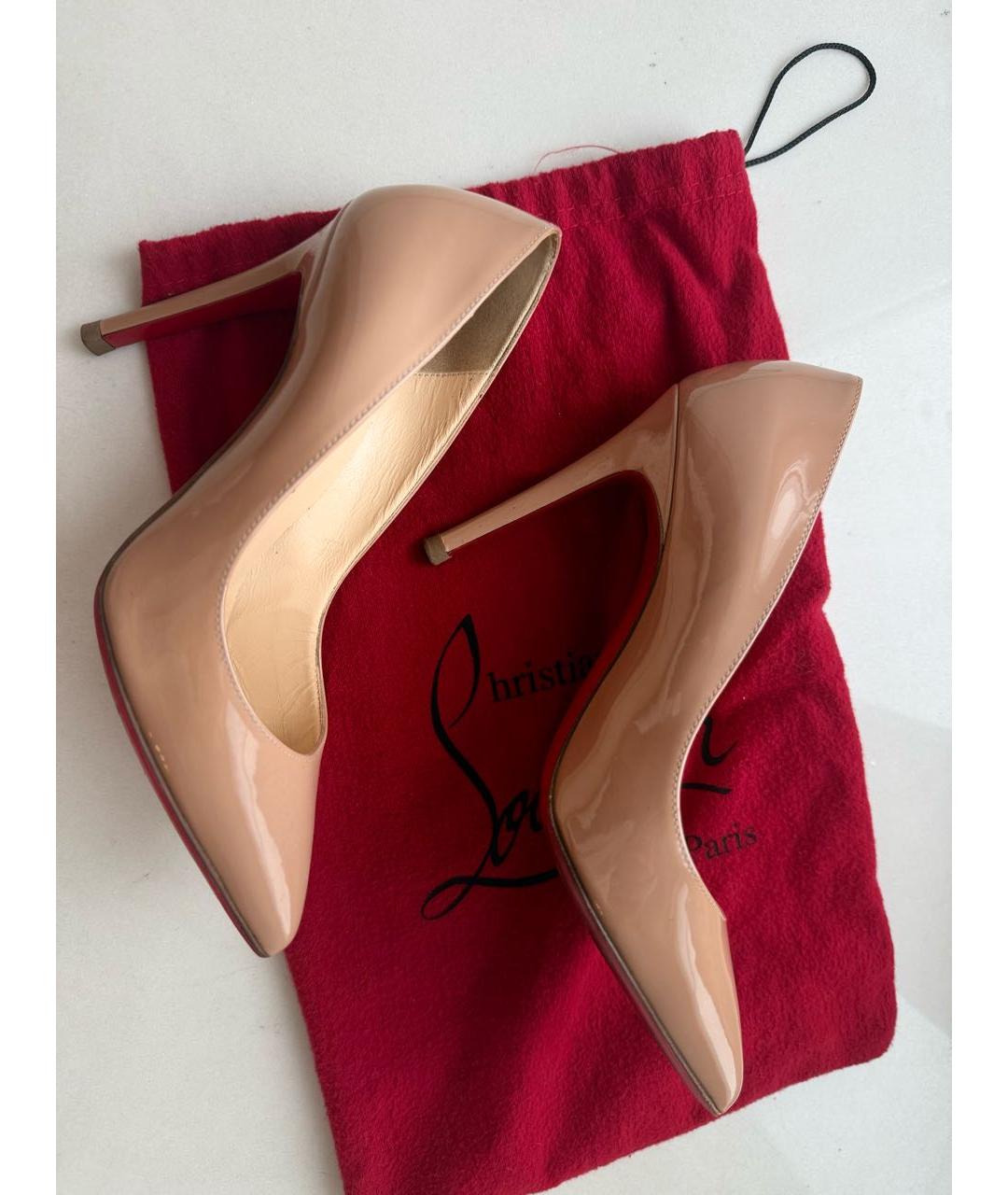 CHRISTIAN LOUBOUTIN Бежевые туфли, фото 2