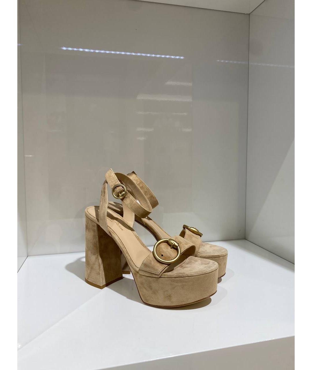 GIANVITO ROSSI Бежевые босоножки, фото 4