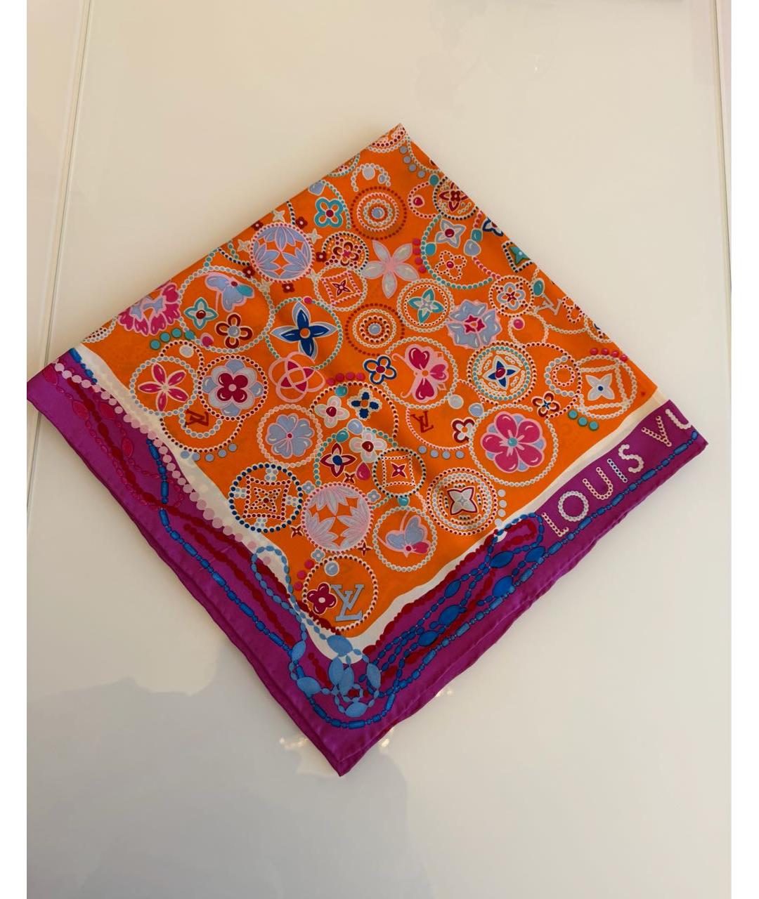 LOUIS VUITTON Оранжевый шелковый платок, фото 6