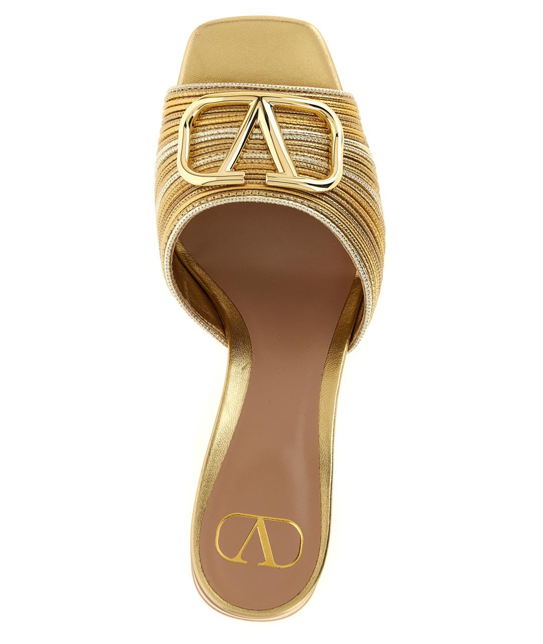 VALENTINO Золотые кожаные босоножки, фото 4