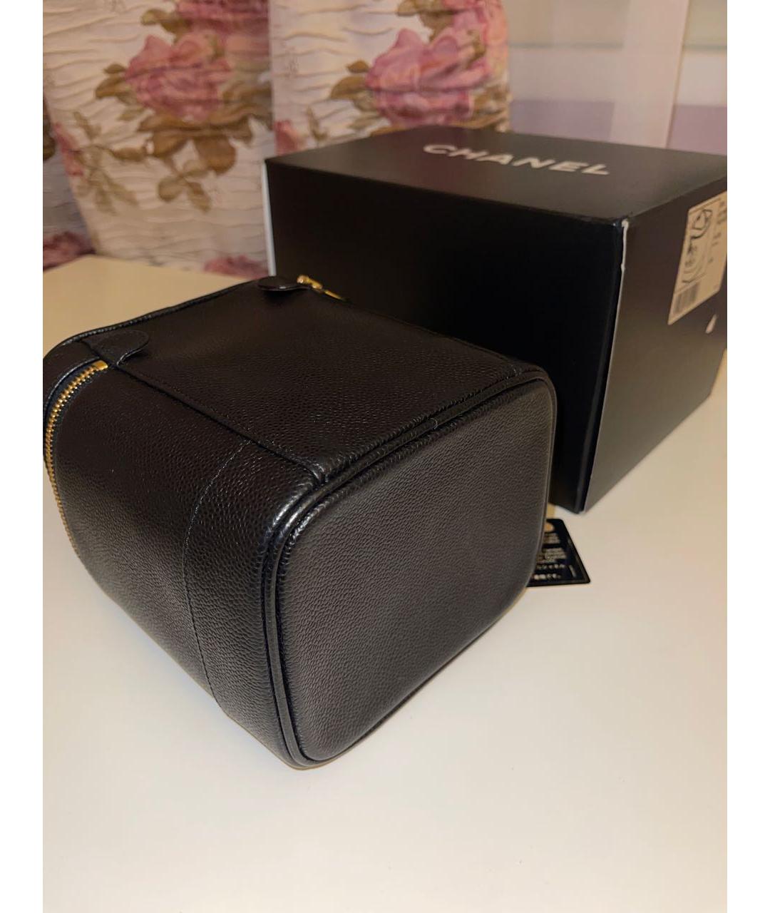 CHANEL Черная кожаная сумка с короткими ручками, фото 7