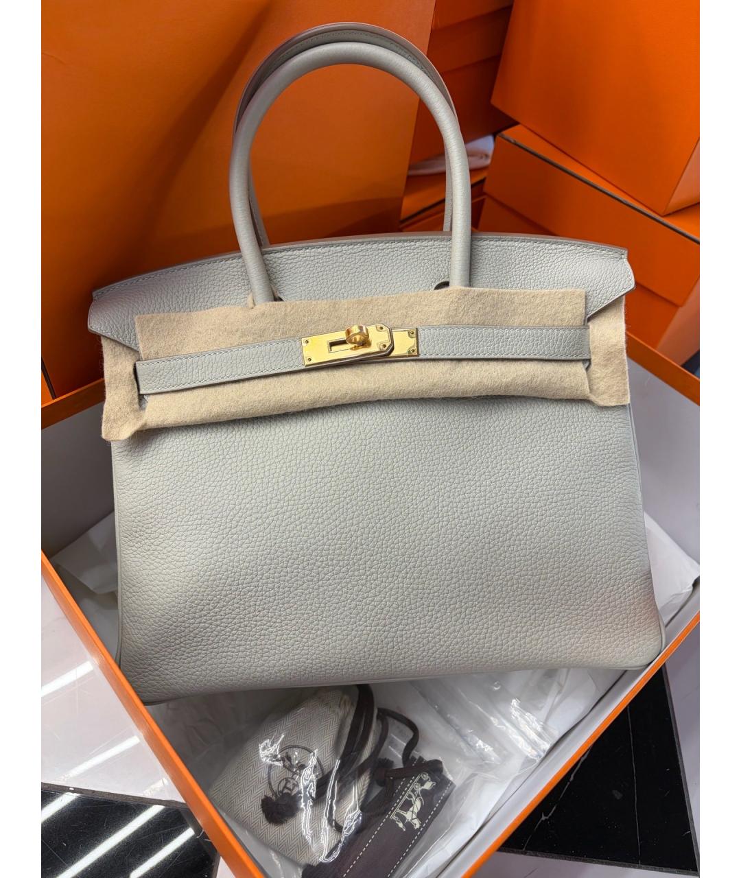 HERMES Серая кожаная сумка с короткими ручками, фото 10