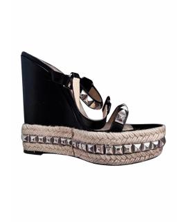 CHRISTIAN LOUBOUTIN Босоножки