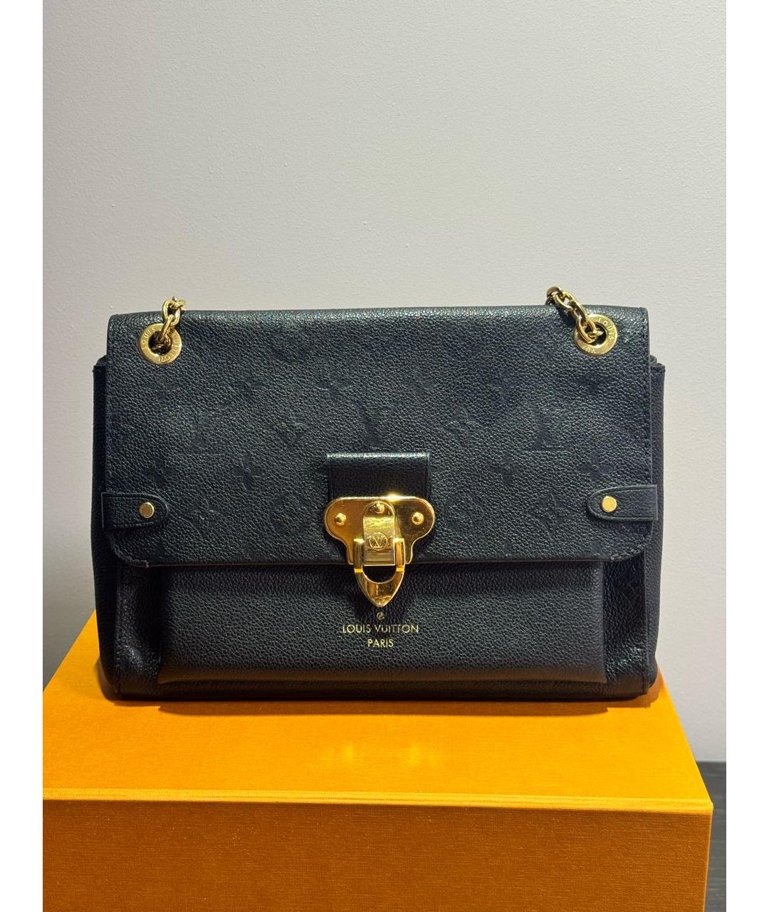 LOUIS VUITTON Черная кожаная сумка через плечо, фото 8