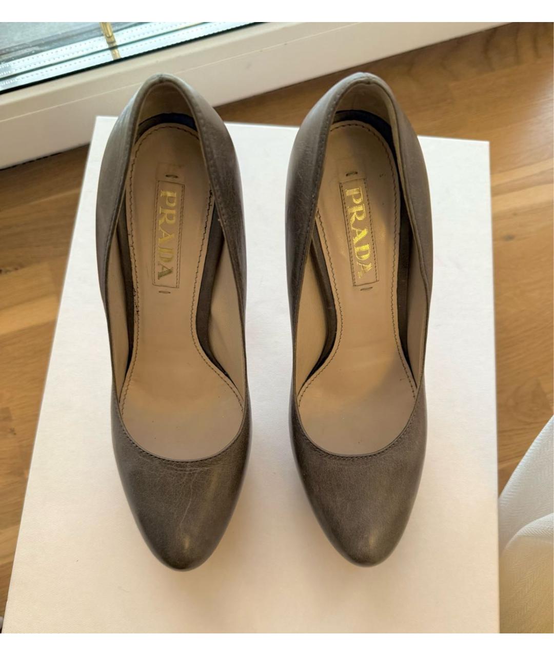 PRADA Серые кожаные туфли, фото 3