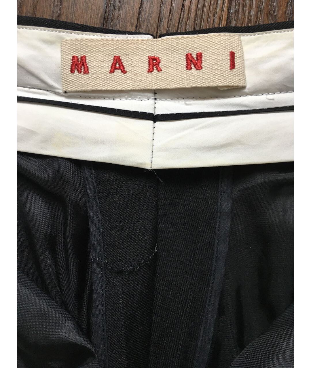 MARNI Черные шерстяные прямые брюки, фото 3