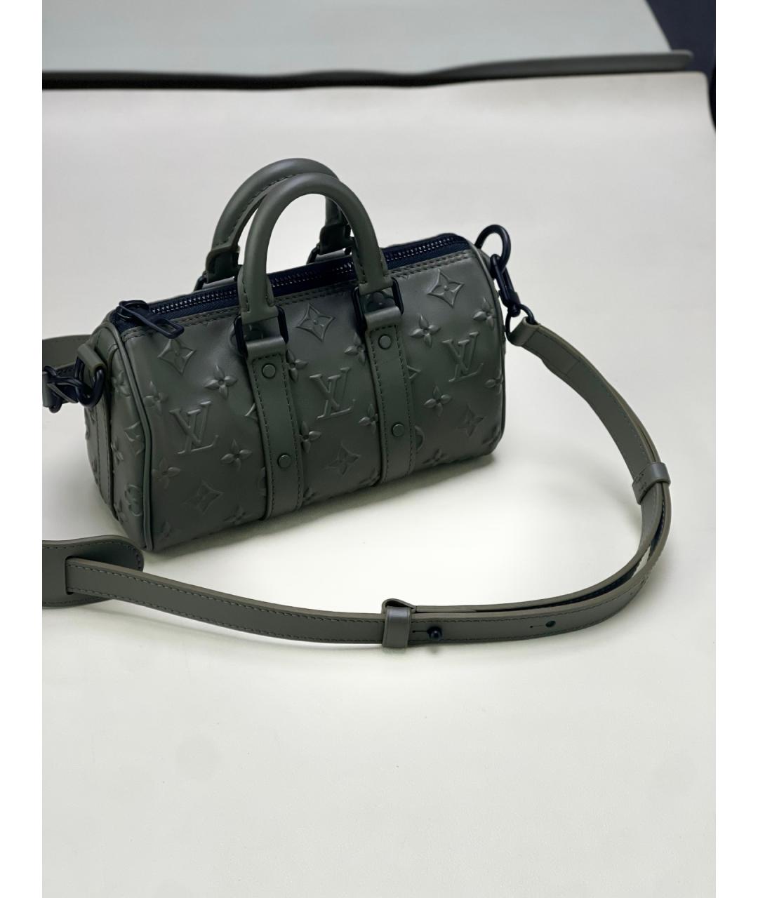 LOUIS VUITTON Зеленая кожаная сумка с короткими ручками, фото 2