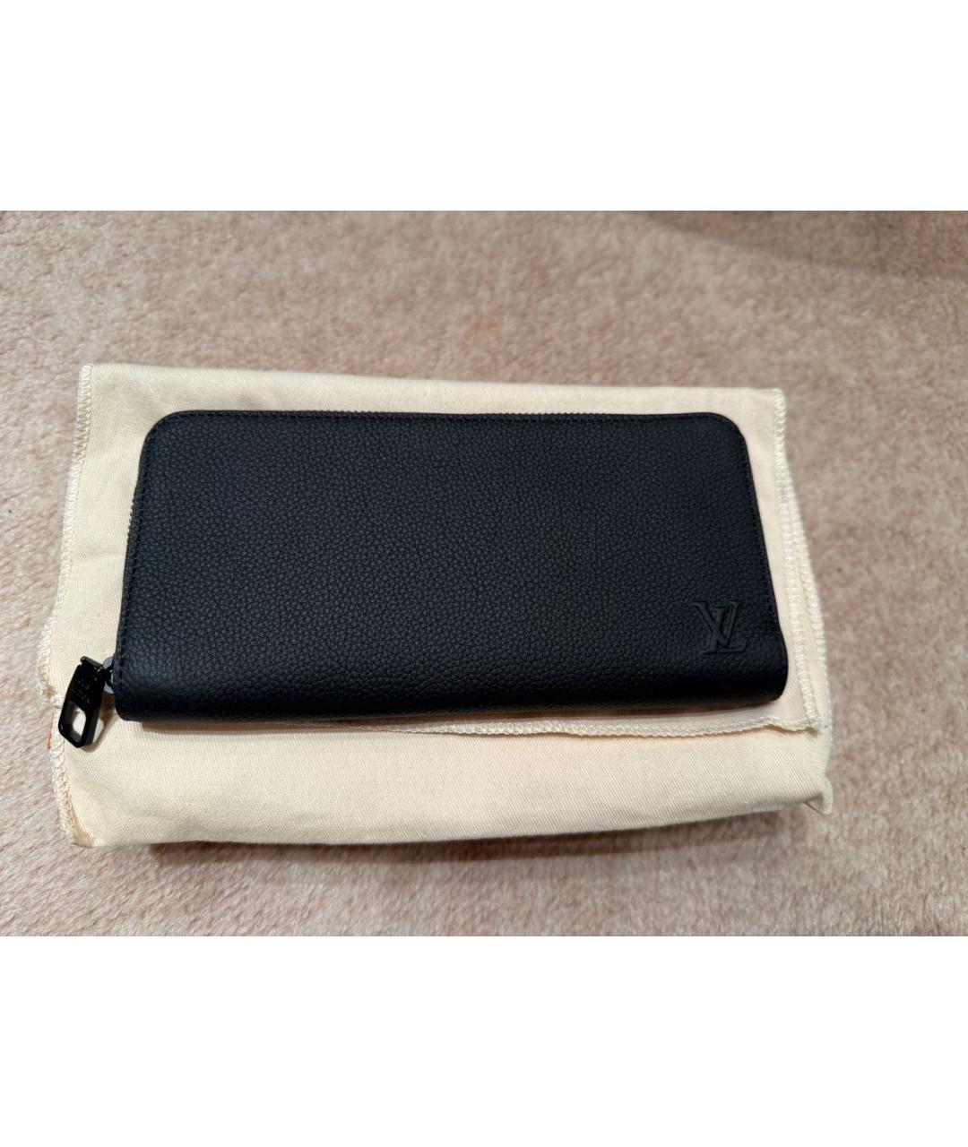 LOUIS VUITTON Черный кожаный кошелек, фото 2