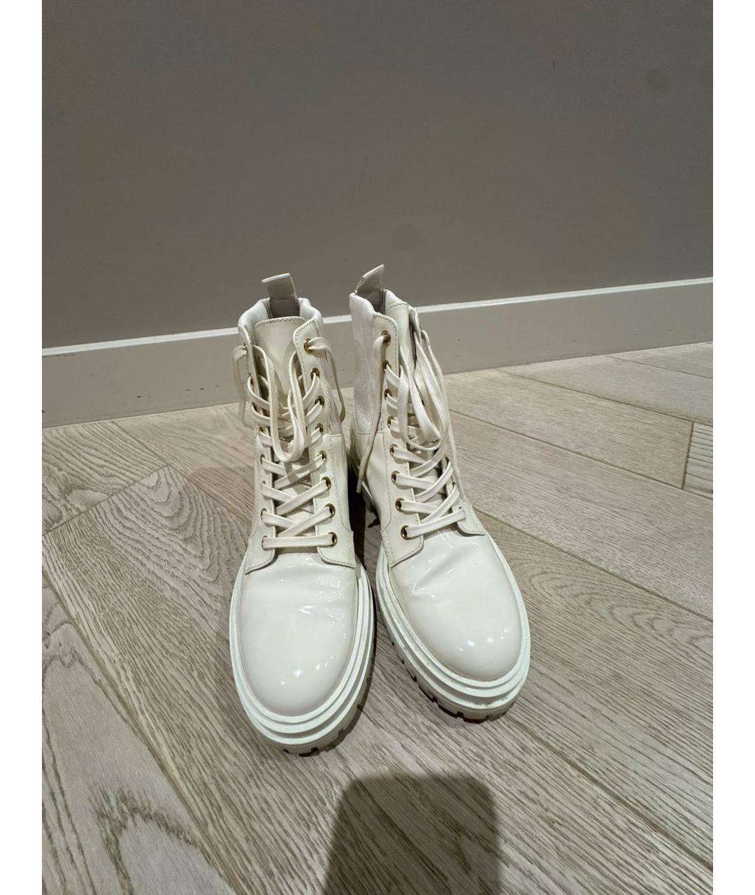 GIANVITO ROSSI Белые ботинки из лакированной кожи, фото 2