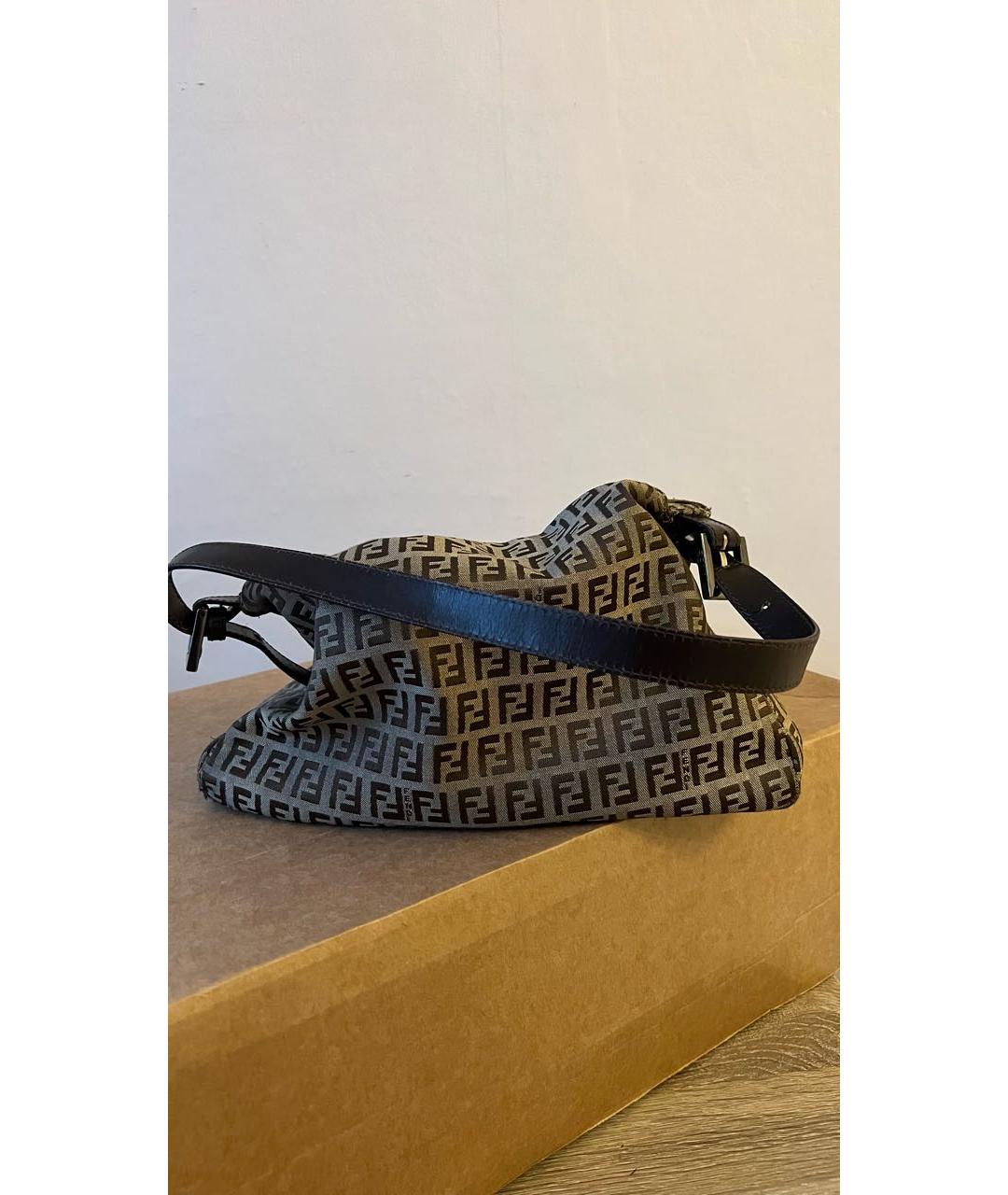 FENDI Бежевая тканевая сумка с короткими ручками, фото 6