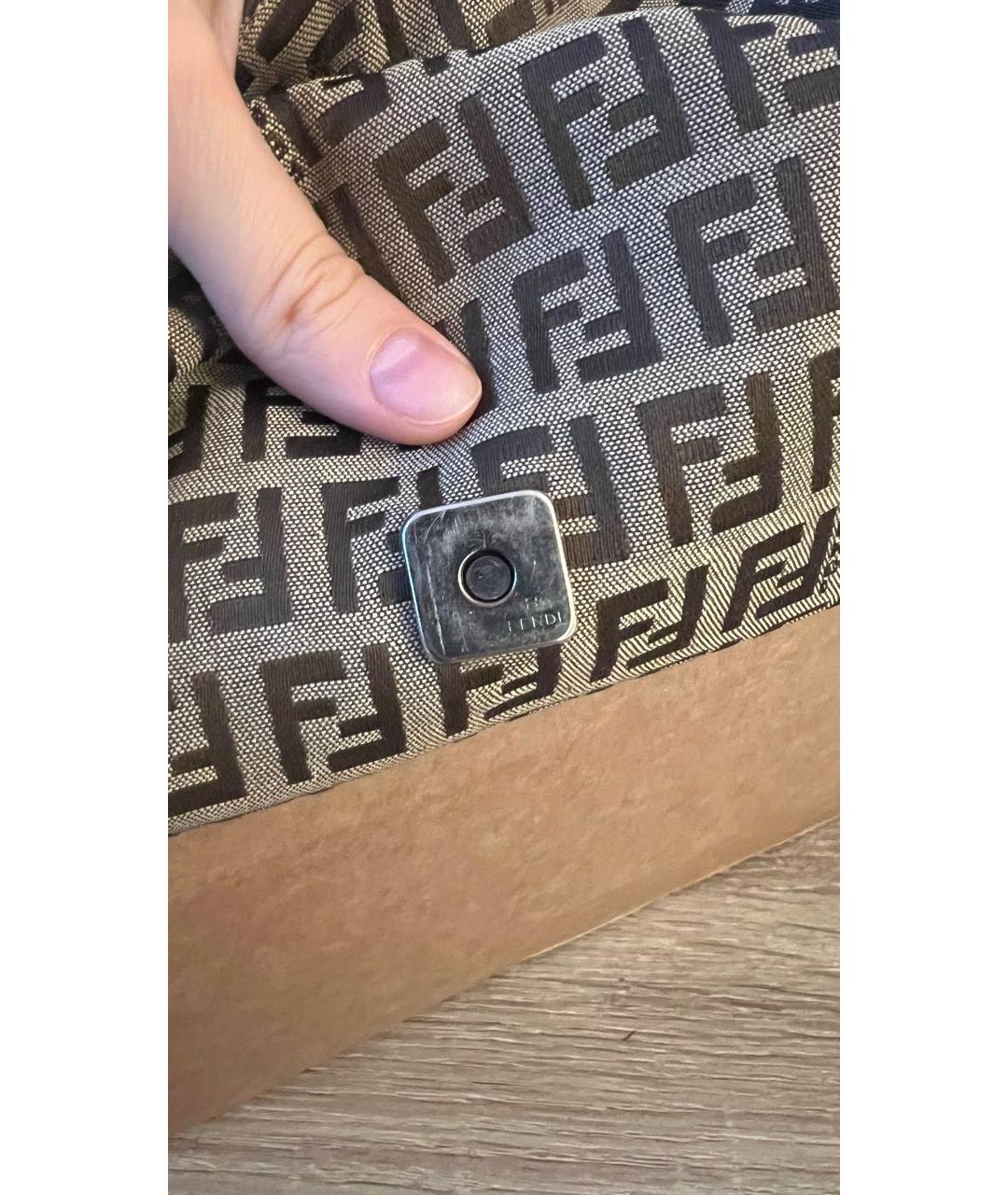 FENDI Бежевая тканевая сумка с короткими ручками, фото 8