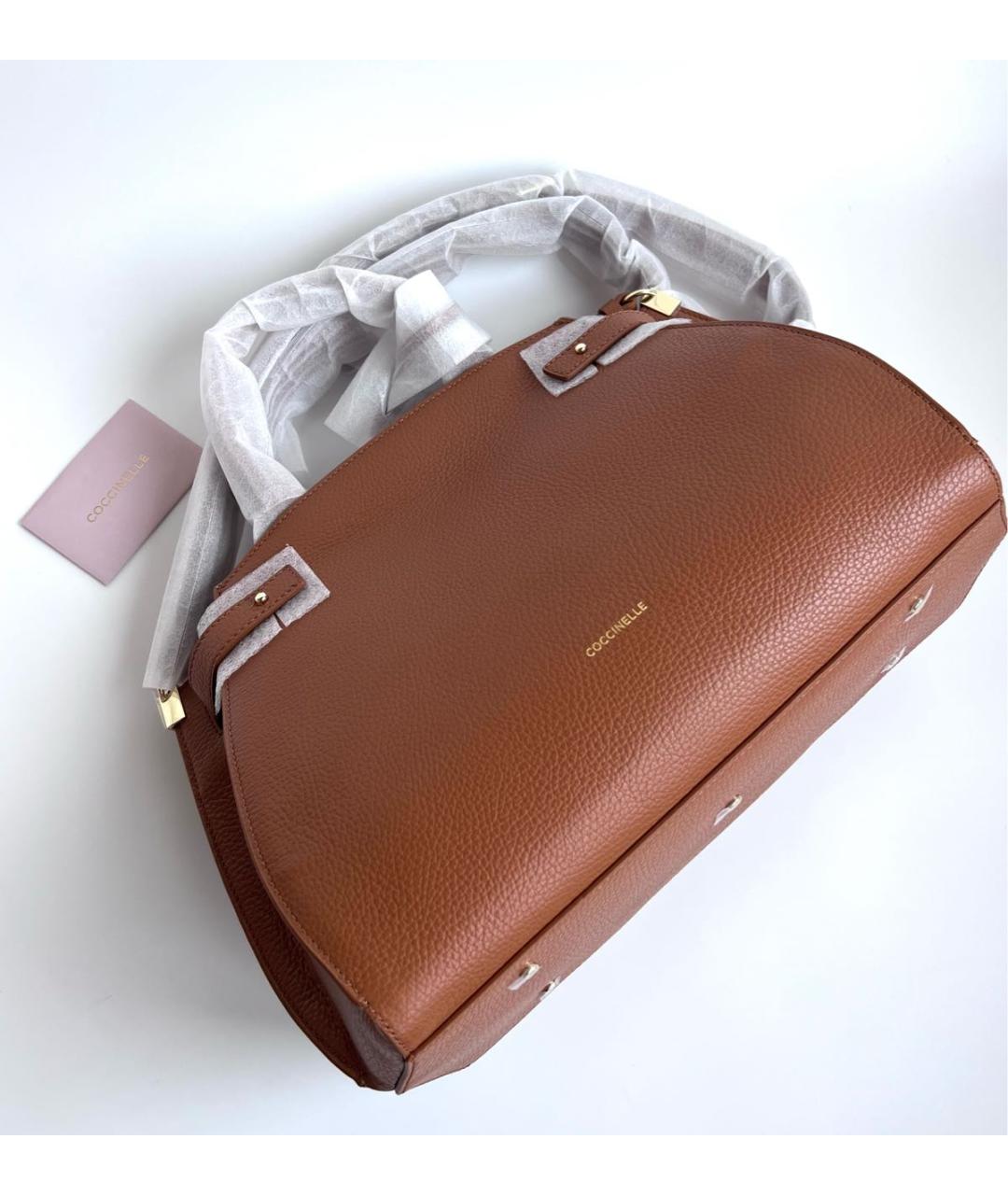 COCCINELLE Коричневая кожаная сумка с короткими ручками, фото 7