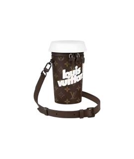 LOUIS VUITTON Сумка через плечо