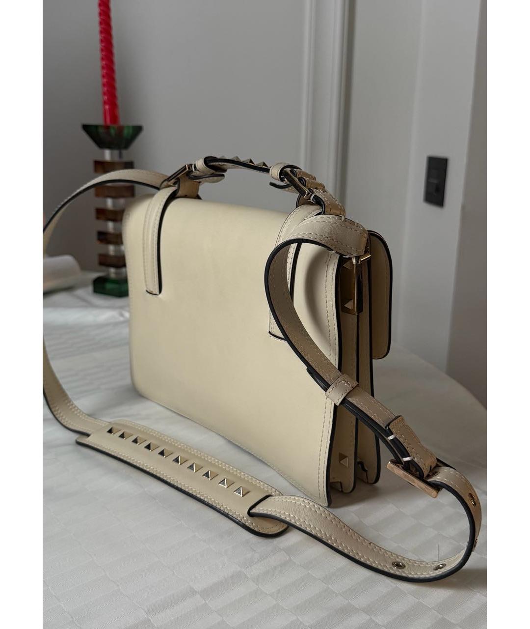 VALENTINO Белая кожаная сумка через плечо, фото 2