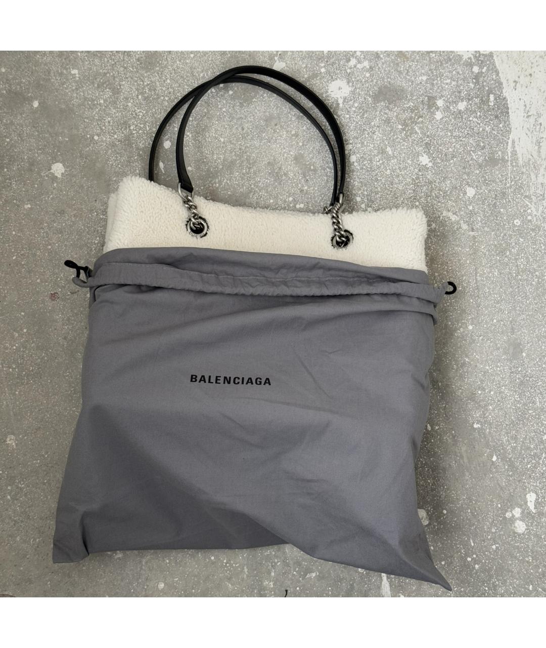 BALENCIAGA Белая шерстяная сумка с короткими ручками, фото 3