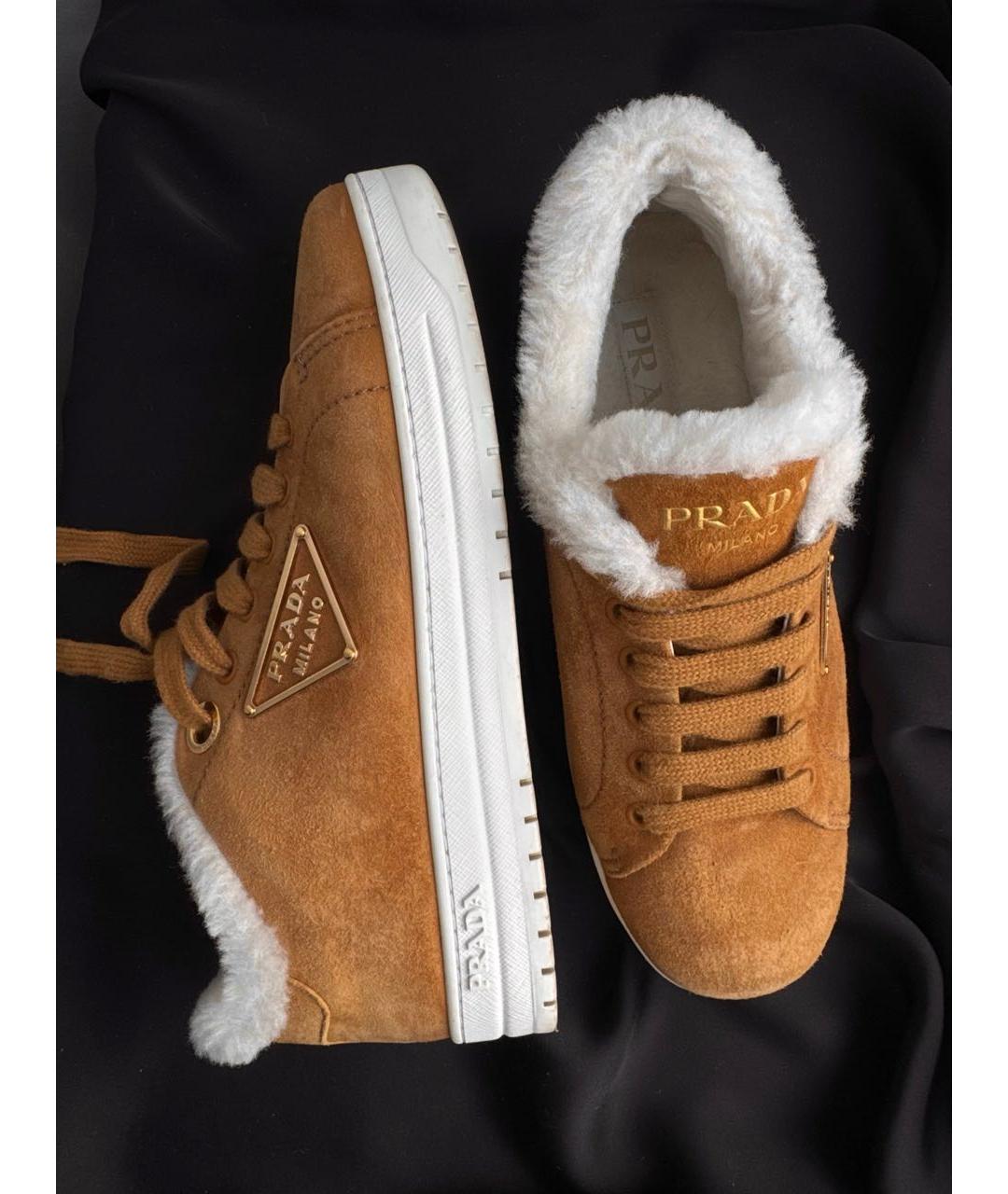 PRADA Коричневые замшевые кеды, фото 3
