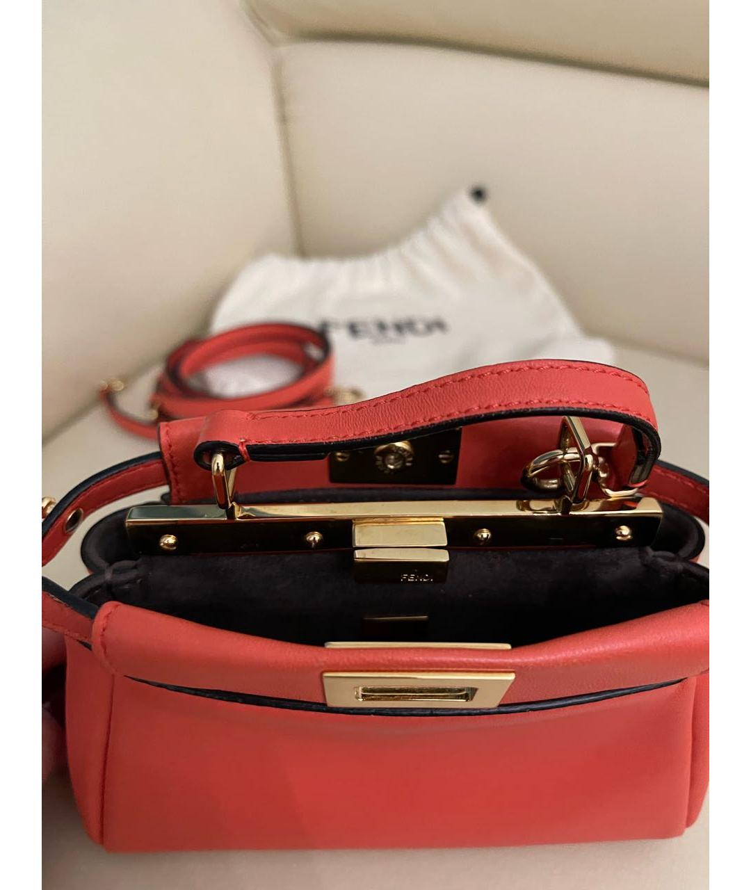 FENDI Коралловая кожаная сумка с короткими ручками, фото 4