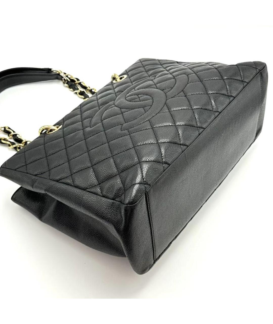 CHANEL Черная кожаная сумка тоут, фото 3