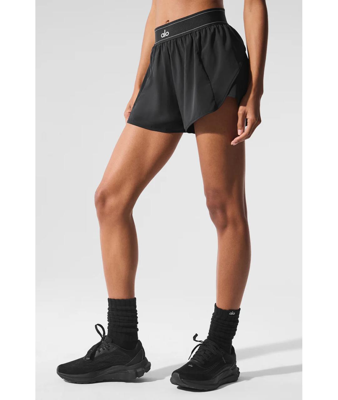 ALO YOGA Черные шорты, фото 3