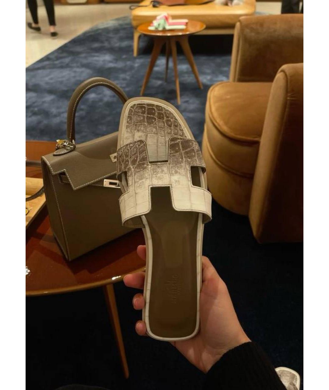 HERMES Бежевые шлепанцы из экзотической кожи, фото 4
