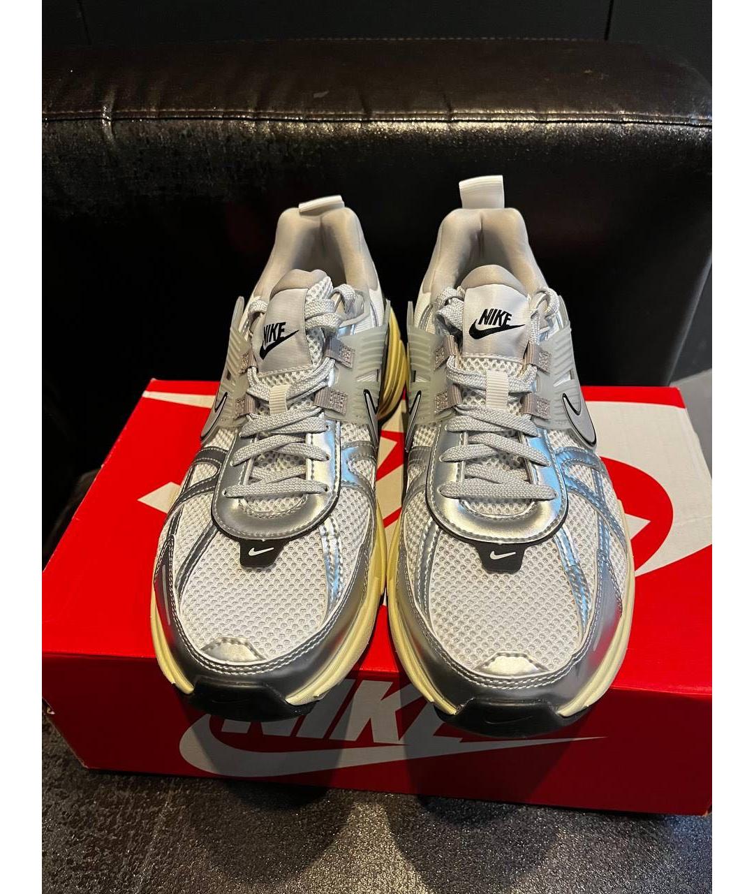 NIKE Серебряные низкие кроссовки / кеды, фото 2