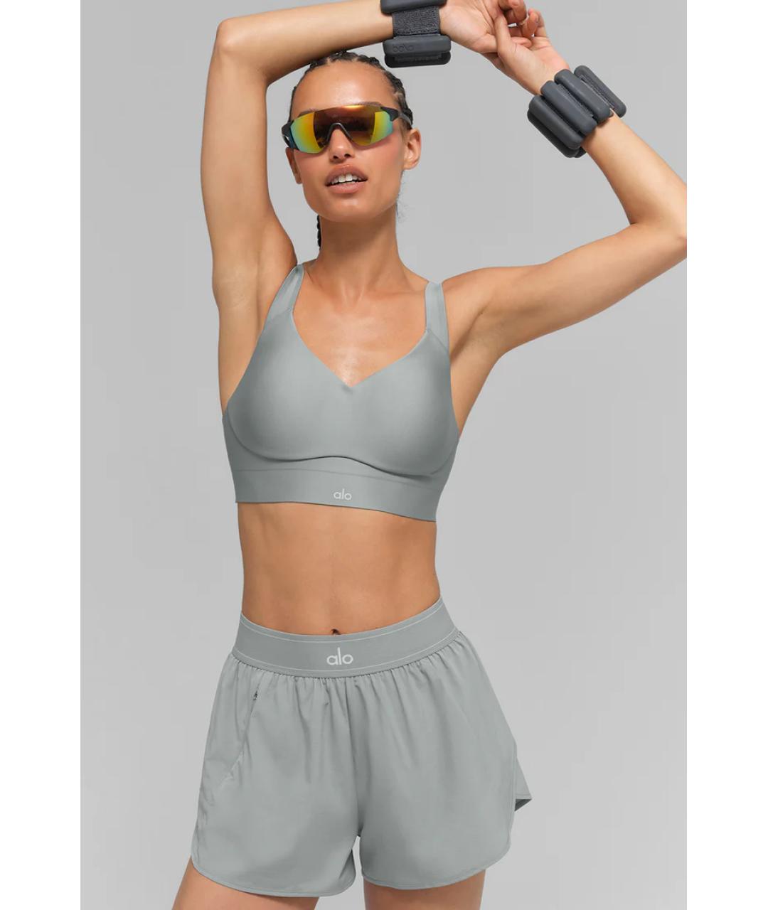 ALO YOGA Серые шорты, фото 2