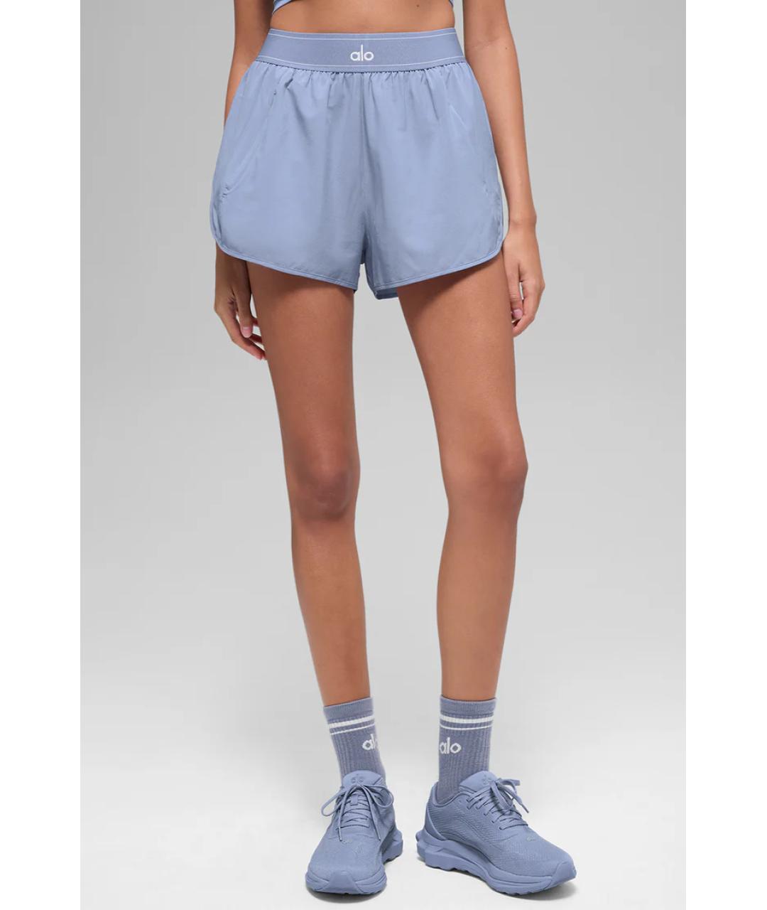 ALO YOGA Голубые шорты, фото 3