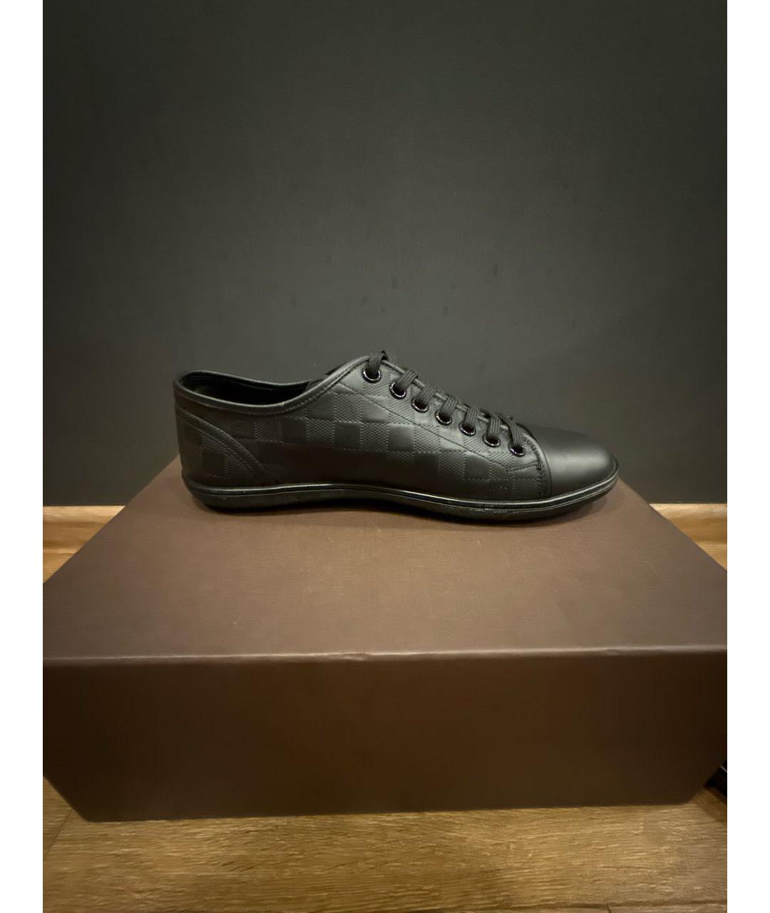 LOUIS VUITTON Черные кожаные низкие кроссовки / кеды, фото 3